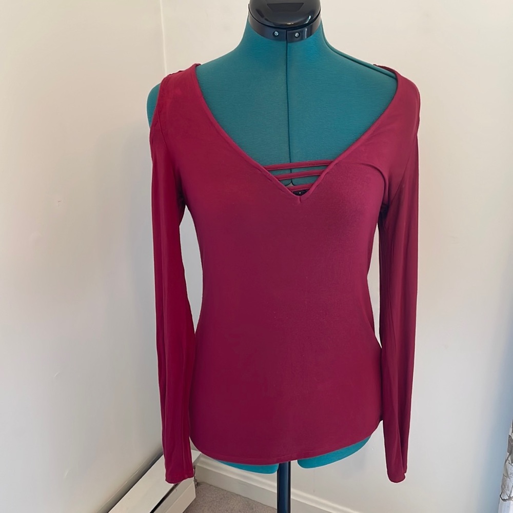 Maroon Cold Shoulder Shirt